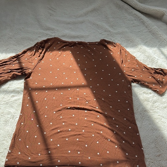 Reitmans Brown Polka Dot Short Sleeved Size Medium Top - Picture 4 of 5
